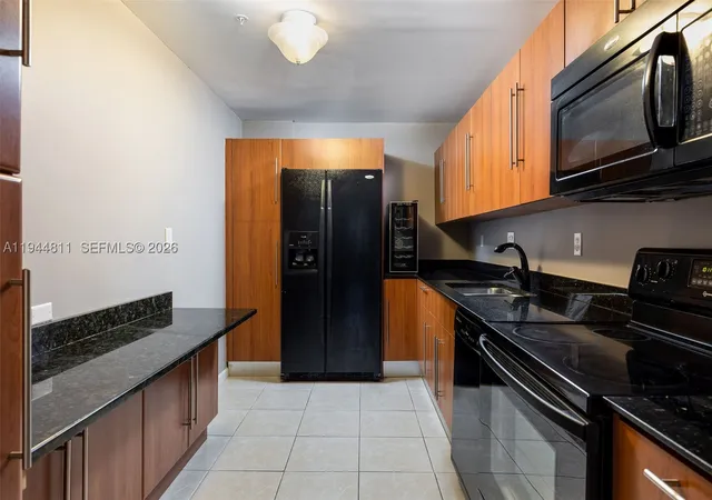 2nd image of 3001 S Ocean Dr #227, Hollywood, FL 33019 | MLS# A11944811