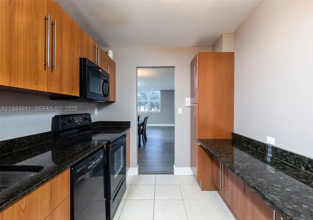 3rd image of 3001 S Ocean Dr #227, Hollywood, FL 33019 | MLS# A11944811