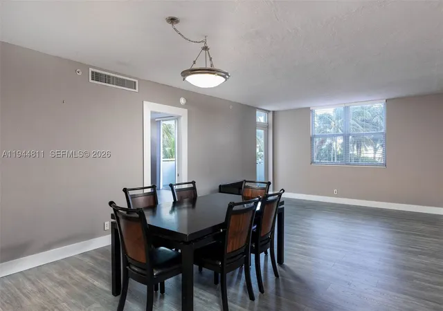 5th image of 3001 S Ocean Dr #227, Hollywood, FL 33019 | MLS# A11944811