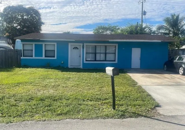 2nd image of 2531 Ne 9th Ave, Pompano Beach, FL 33064 | MLS# F10545383