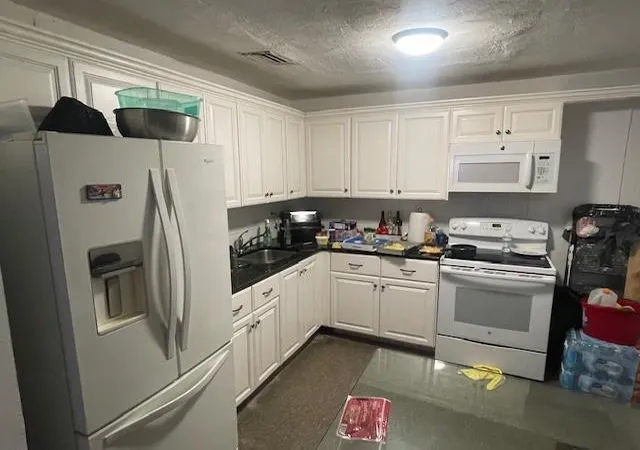 3rd image of 2531 Ne 9Th Ave, Pompano Beach, FL 33064 | MLS# F10545383