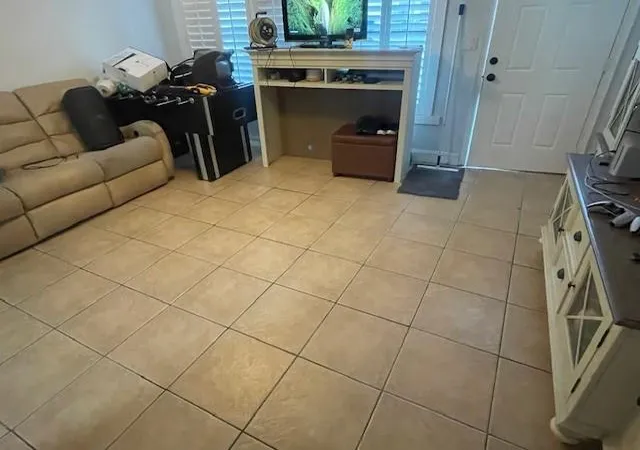 4th image of 2531 Ne 9Th Ave, Pompano Beach, FL 33064 | MLS# F10545383