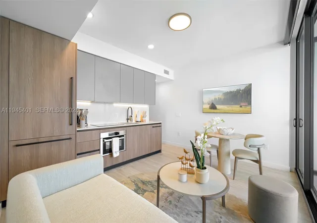 Homes for sale in Miami Beach, FL | 580 72 #1603, Miami Beach, FL 33141 | MLS# A11945401