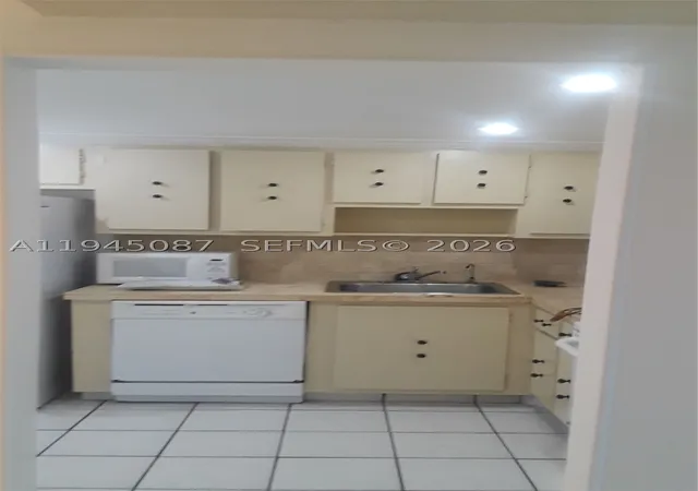 Photo 2 of Condo for sale at 4374 Nw 9Th Ave #16-3G, Deerfield Beach, FL 33064 | MLS# A11945087 | Listing updated on 2026-07-24