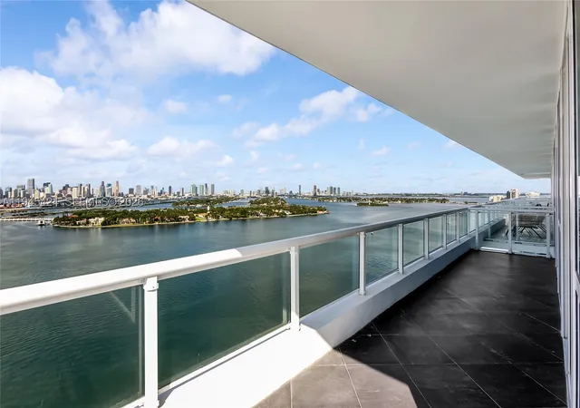 Homes for sale in Miami Beach, FL | 540 West Ave #2311, Miami Beach, FL 33139 | MLS# A11945424