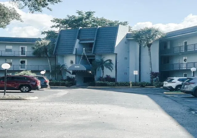Homes for sale in Tamarac, FL | 9200 Lime Bay Blvd #312, Tamarac, FL 33321 | MLS# R11154409