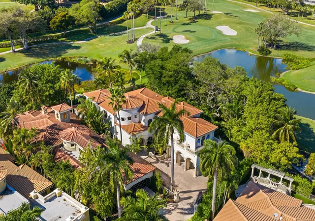 3rd image of 422 Addison Park Ln, Boca Raton, FL 33432 | MLS# R11154649
