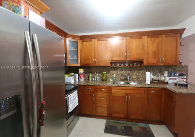 Homes for sale in Hialeah, FL | 6940 Nw Miami Gardens Dr #1-430, Hialeah, FL 33015 | MLS# A11943843