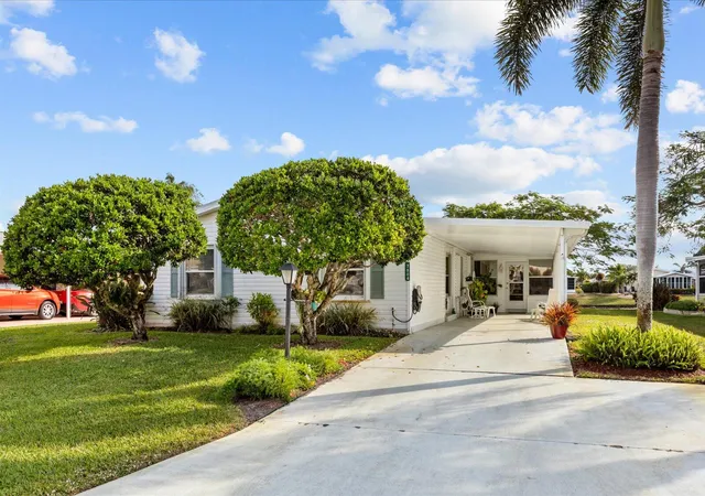 2nd image of 7904 Meadowlark Ln, Port St Lucie, FL 34952 | MLS# R11155035