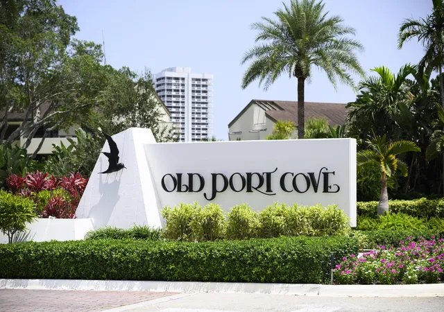 Homes for sale in North Palm Beach, FL | 126 Lakeshore Dr #526, North Palm Beach, FL 33408 | MLS# R11155064