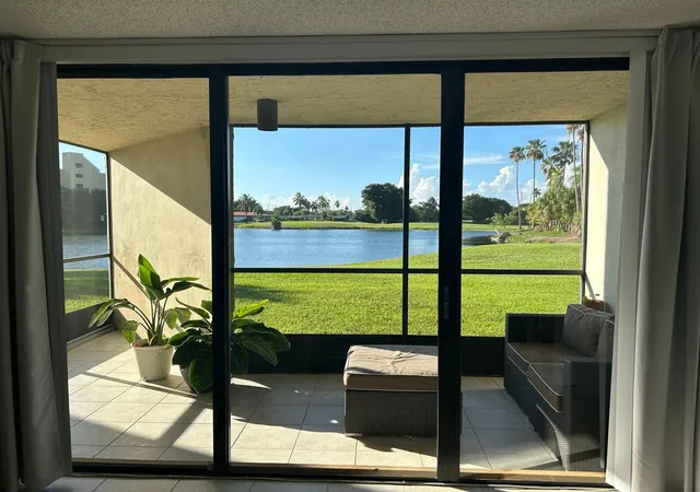 Homes for sale in Weston, FL | 16325 Golf Club Rd #109, Weston, FL 33326 | MLS# F10544026
