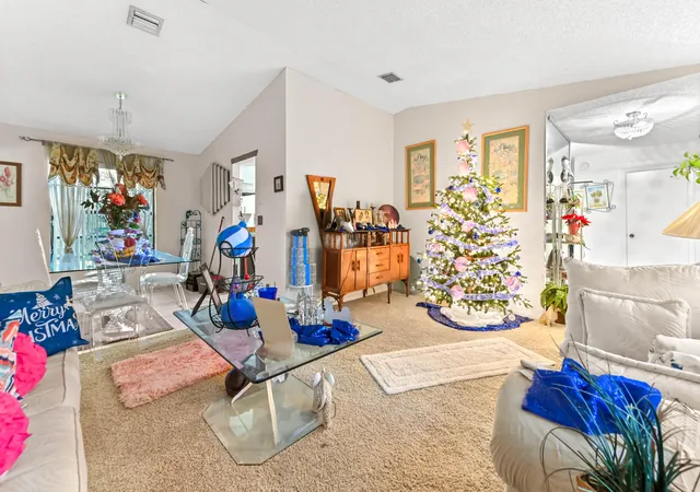 Homes for sale in Riviera Beach, FL | 2531 Doral Wy, Riviera Beach, FL 33407 | MLS# R11155156