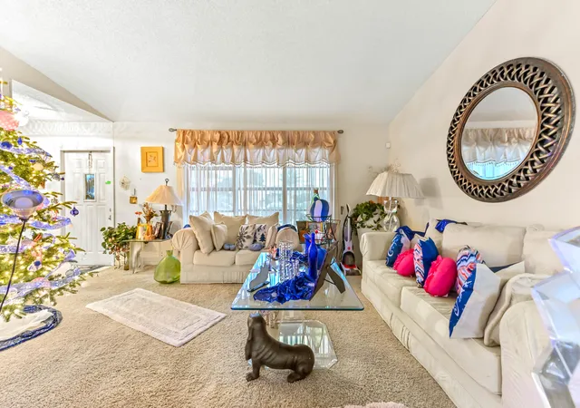 Homes for sale in Riviera Beach, FL | 2531 Doral Wy, Riviera Beach, FL 33407 | MLS# R11155156