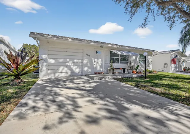 Homes for sale in Plantation, FL | 8845 Nw 14Th St, Plantation, FL 33322 | MLS# F10546007