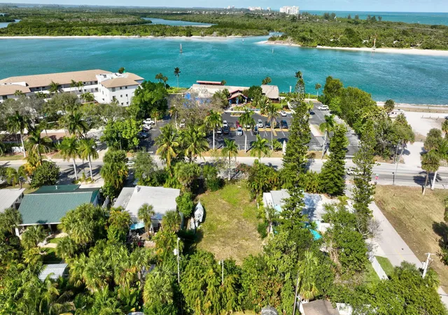 4th image of 0 Seaway Dr, Fort Pierce, FL 34949 | MLS# R11155326