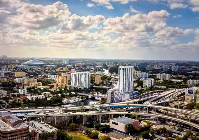 Photo 1 of Condo for sale at 92 Sw 3Rd St #4709, Miami, FL 33130 | MLS# A11947610 | Listing updated on 2026-08-10