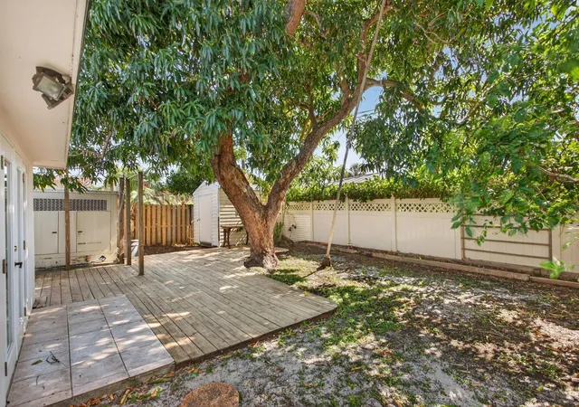 5th image of 2580 Se 5Th Ct, Pompano Beach, FL 33062 | MLS# F10546092