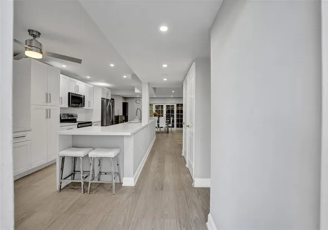 Homes for sale in Hollywood, FL | 3301 Raleigh St #4B, Hollywood, FL 33021 | MLS# F10544344