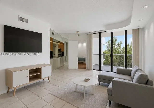 Photo 1 of Condo for sale at 20281 E Country Club Dr #405, Aventura, FL 33180 | MLS# A11948452 | Listing updated on 2026-10-08