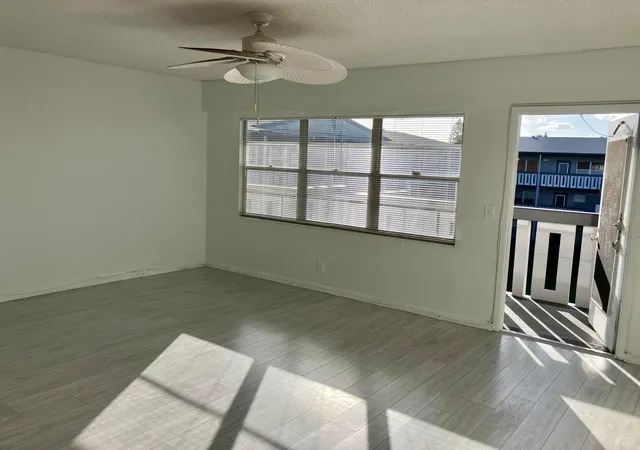 3rd image of 156 Suffolk D, Boca Raton, FL 33434