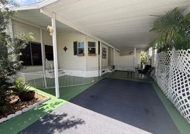 5th image of 6567 Nw 34Th Ave, Coconut Creek, FL 33073 | MLS# R11155821