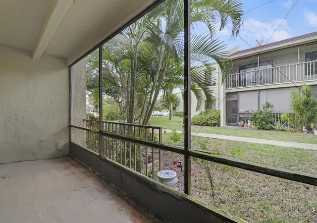 2nd image of 150 Pineview Rd, Jupiter, FL 33469