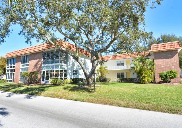 Homes for sale in Stuart, FL | 1225 Nw 21st St #203, Stuart, FL 34994 | MLS# R11155868