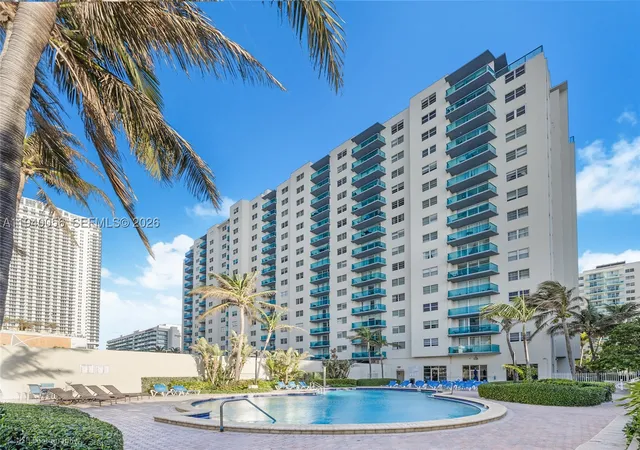 Photo 18 of Condo for sale at 4001 S Ocean Dr #3B, Hollywood, FL 33019 | MLS# A11940056 | Listing updated on 2026-10-08