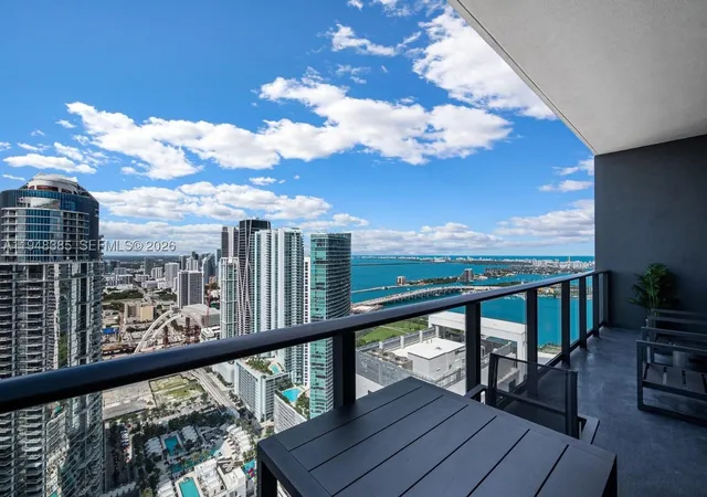 Photo 3 of Condo for sale at 159 Ne 6Th St #5101, Miami, FL 33132 | MLS# A11948385 | Listing updated on 2026-10-07