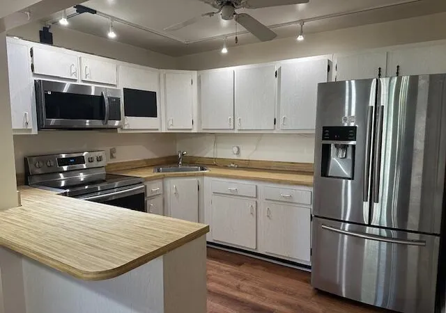 4th image of 3625 La Aires Ct #B2, Lake Worth, FL 33463 | MLS# R11156042
