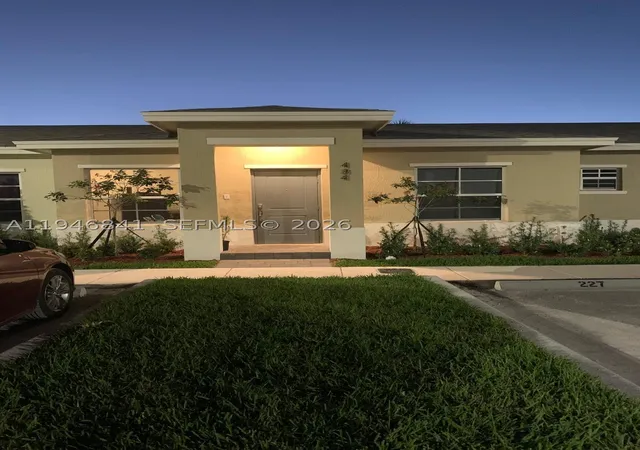 Homes for sale in Florida City, FL | 48x Ne 4th Ave, Florida City, FL 33034 | MLS# A11946841