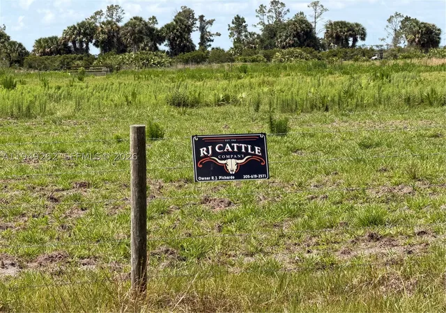 1st image of 27 Ave Nw Okeechobee, Okeechobee, FL 34972 | MLS# A11949262
