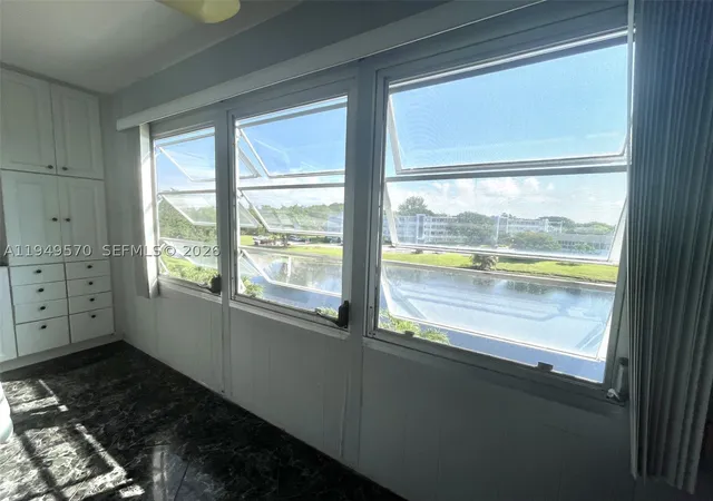 Homes for sale in Deerfield Beach, FL | 4051 Newport  N, Deerfield Beach, FL 33442 | Houzeo