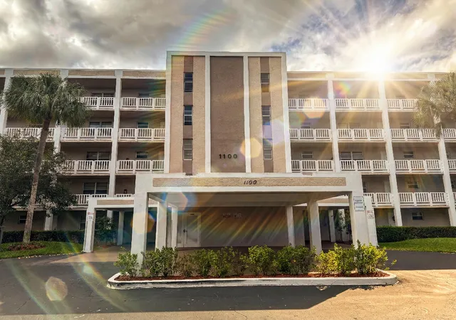Homes for sale in Coral Springs, FL | 1100 Nw 87th Ave #405, Coral Springs, FL 33071 | MLS# R11156396