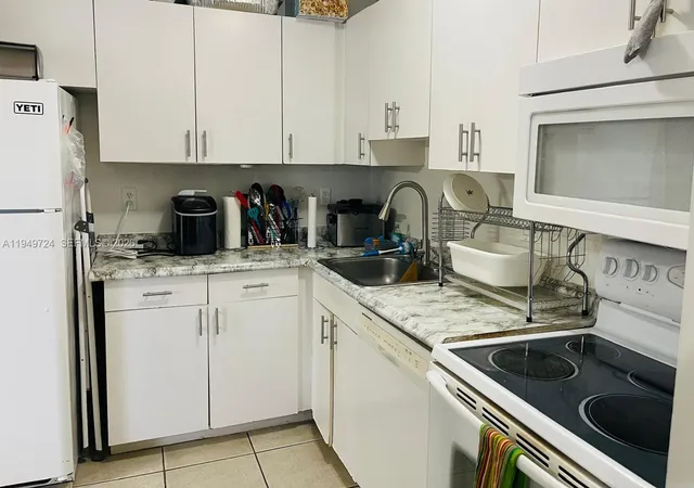 Homes for sale in Cutler Bay, FL | 21133 Sw 85Th Av #112, Cutler Bay, FL 33189 | MLS# A11949724