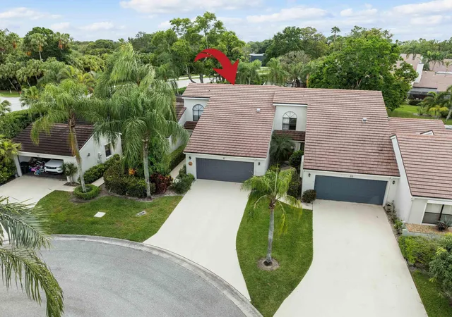 5th image of 61 Edinburgh Dr, Palm Beach Gardens, FL 33418 | MLS# R11156608