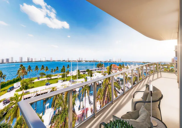 2nd image of 220 Lake Shore Dr #303, Lake Park, FL 33403 | MLS# R11156630