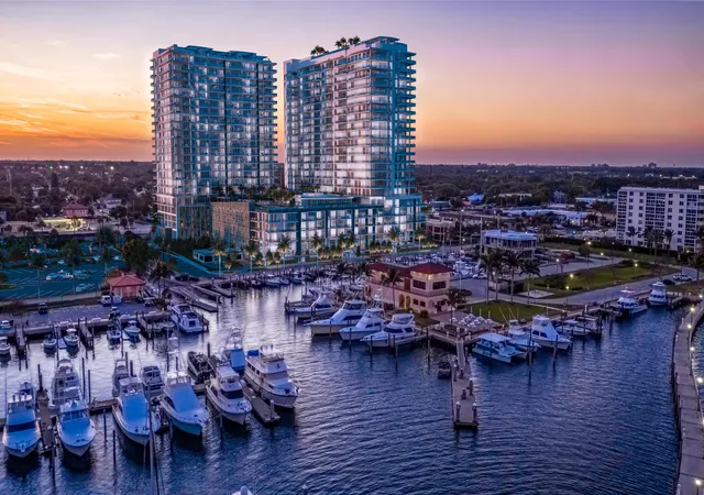 48th image of 220 Lake Shore Dr #303, Lake Park, FL 33403 | MLS# R11156630