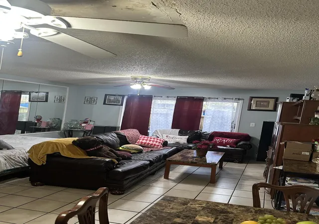 3rd image of 1904 Havana Ave, Fort Pierce, FL 34950