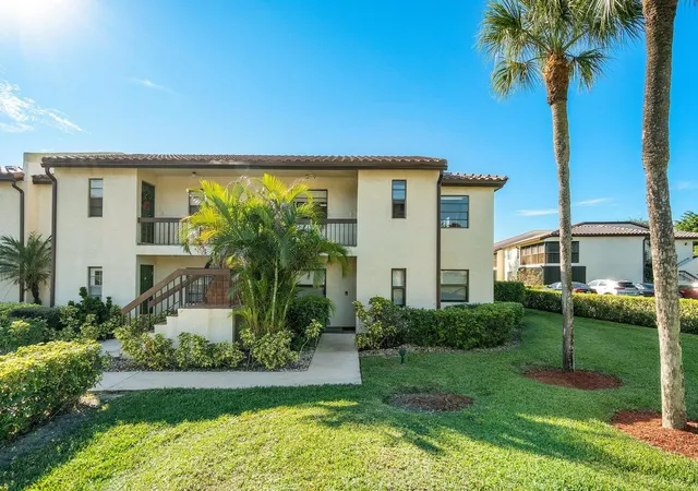 3rd image of 21863 Arriba Real, Boca Raton, FL 33433
