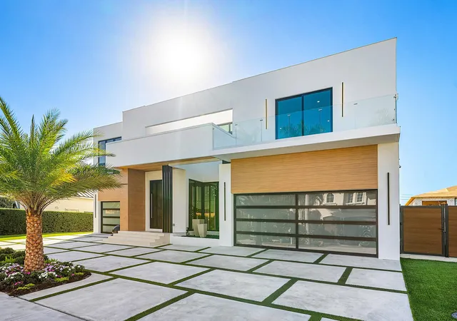 2nd image of 750 Ne 69th St, Boca Raton, FL 33487 | MLS# R11156884