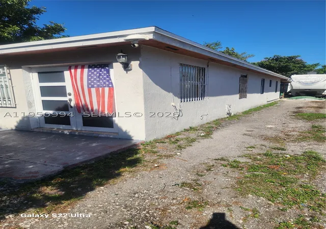 Photo 3 of Sale Pending at 1747 Nw 85th St, Miami, FL 33147 | MLS# A11950994 | Listing updated on 2026-07-31