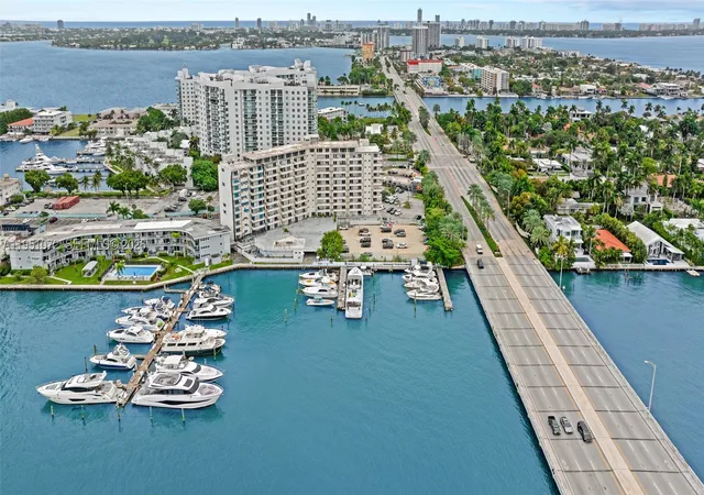 Homes for sale in North Bay Village, FL | 7904 West Dr #102, North Bay Village, FL 33141 | MLS# A11951072