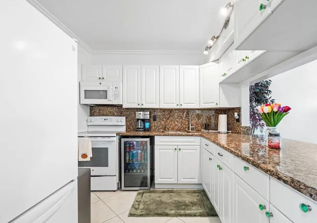 Homes for sale in Boca Raton, FL | 9280 Sw 3rd St #802, Boca Raton, FL 33428 | MLS# F10548080