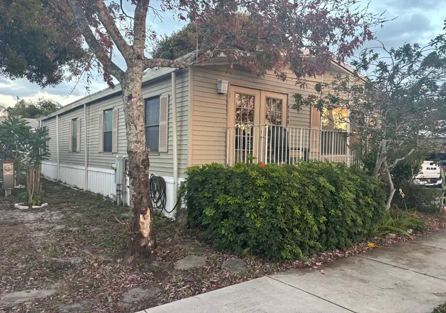 3rd image of 6566 Nw 34Th Ave Lot#H009 Ave, Coconut Creek, FL 33073 | MLS# R11157219