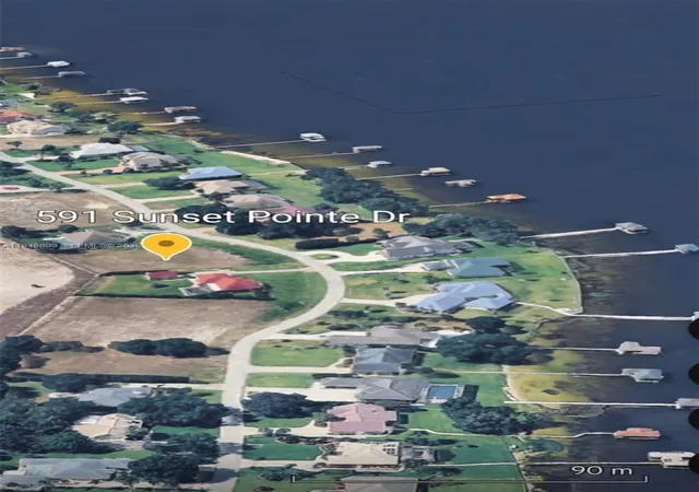 2nd image of 591 Sunset Pointe Dr, Lake Placid, FL 33852 | MLS# A11948809