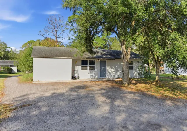 1st image of 3031 Nw 2nd St, Okeechobee, FL 34972 | MLS# R11157244