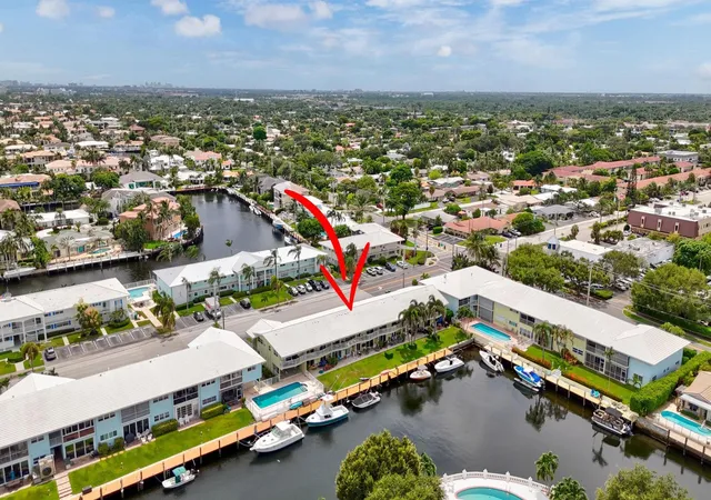 Homes for sale in Lighthouse Point, FL | 2311 Ne 36Th St #1f, Lighthouse Point, FL 33064 | MLS# F10548299