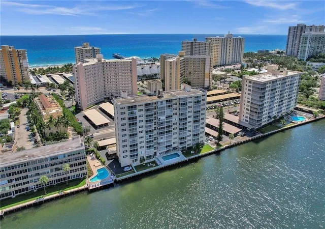 2nd image of 303 N Riverside Dr #PH-4, Pompano Beach, FL 33062 | MLS# F10548311
