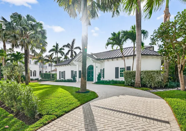 1st image of 720 N Ocean Blvd, Delray Beach, FL 33483 | MLS# R11157575